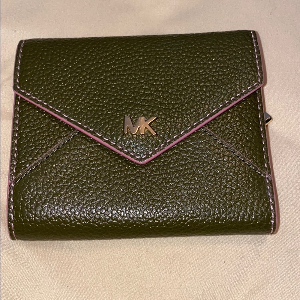 Michael Kors Envelope Wallet